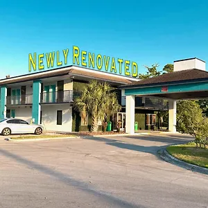 2* Hotel Days By Wyndham Eglin Afb
