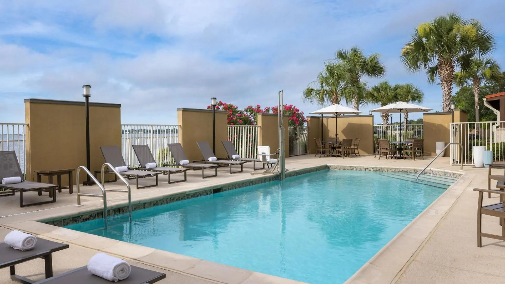 Towneplace Suites By Marriott Fort Walton Beach-Eglin Afb Hotel